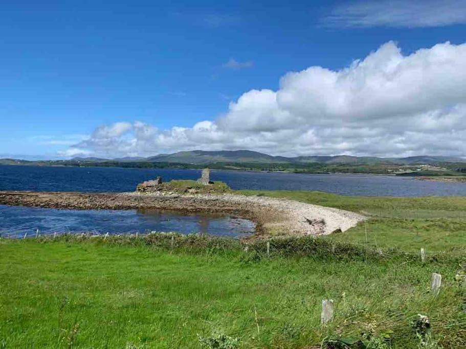 Bumblebee Cottage Donegal Town Bagian luar foto