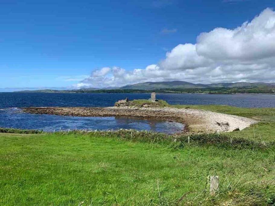 Bumblebee Cottage Donegal Town Bagian luar foto