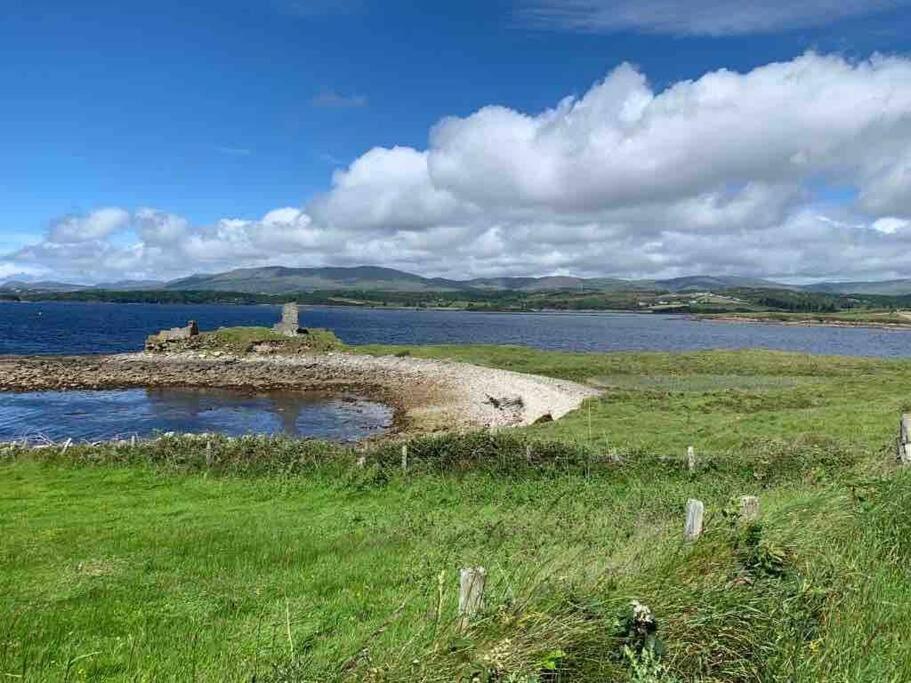 Bumblebee Cottage Donegal Town Bagian luar foto