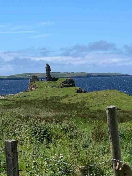 Bumblebee Cottage Donegal Town Bagian luar foto
